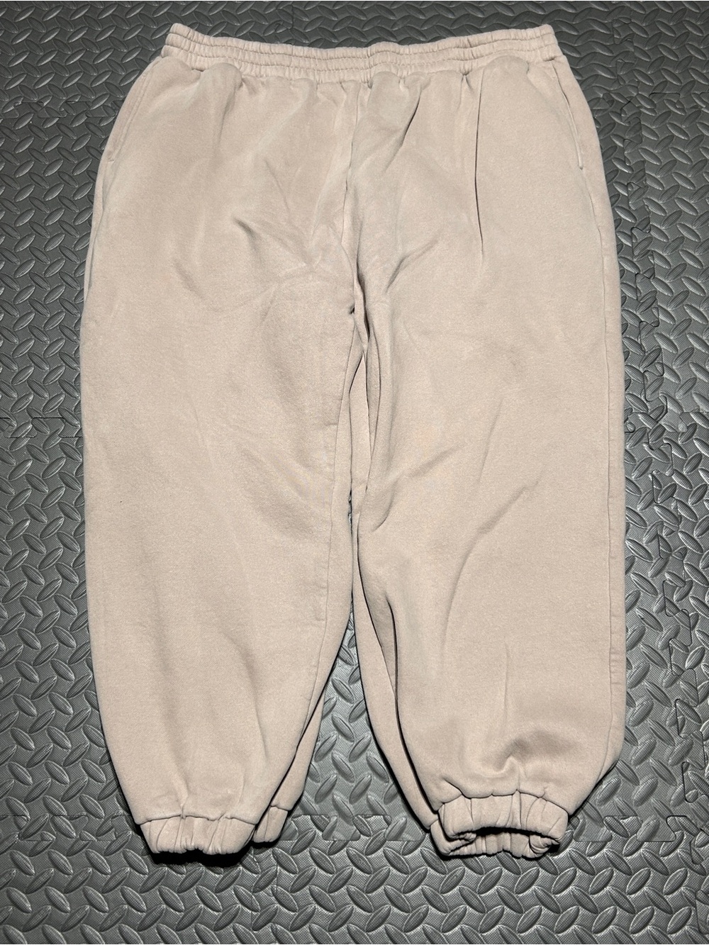 Comfrt Men’s Beige Jogger Sweatpants